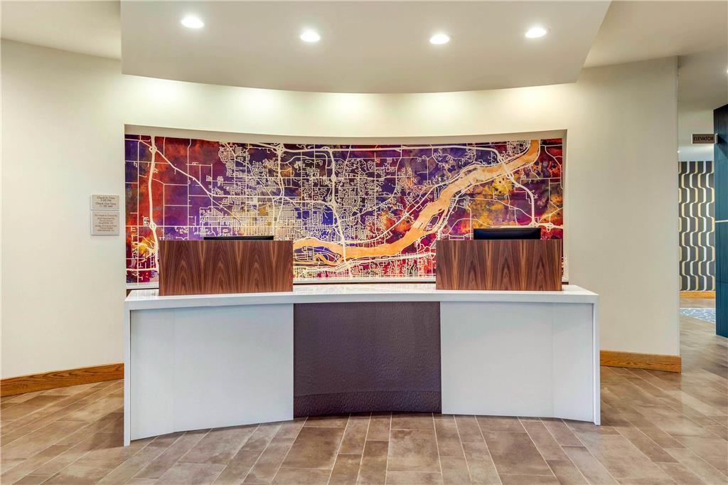 Cambria Hotel Davenport Quad Cities Беттендорф Интерьер фото